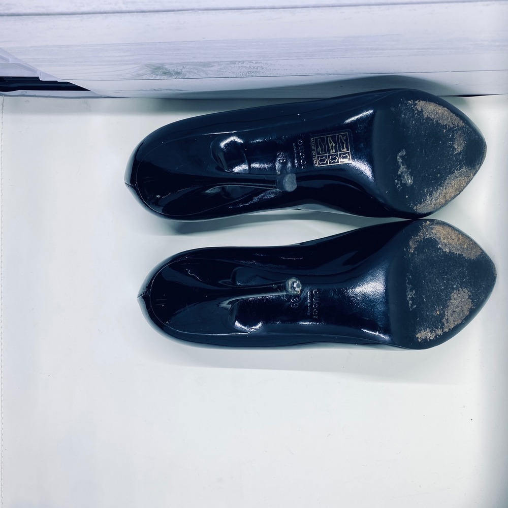 Gucci Black Patent Leather Pointed Toe Stiletto Pumps Heels 212902 Size 8B - Picture 4 of 8
